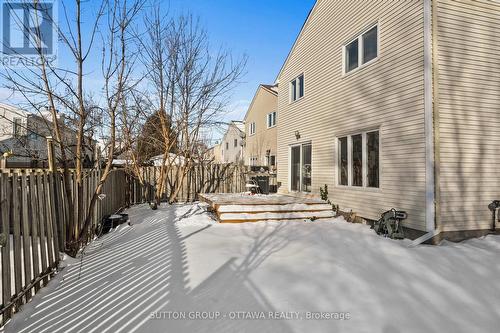 286 Mceachern Crescent, Ottawa, ON - Outdoor