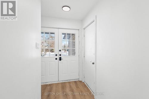 286 Mceachern Crescent, Ottawa, ON - Indoor Photo Showing Other Room