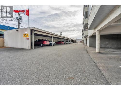 272 Green Avenue Unit# 402, Penticton, BC - Outdoor