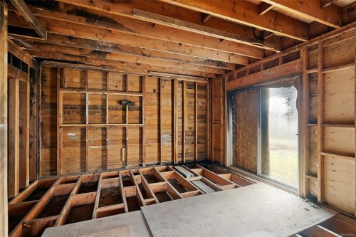 1826 Cedar Hill Cross Rd, Saanich, BC 