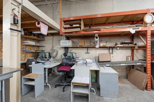 Entrepôt - 11905  - 11915 Av. Bellevois, Montréal (Montréal-Nord), QC - Indoor