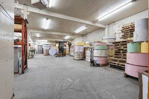 Vue d'ensemble - 11905  - 11915 Av. Bellevois, Montréal (Montréal-Nord), QC - Indoor Photo Showing Garage