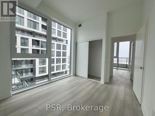 915 - 1007 The Queensway, Toronto, ON - Indoor Photo Showing Other Room
