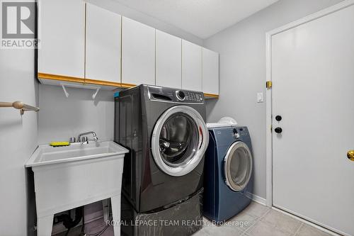 1475 York Mills Drive, Ottawa, ON - Indoor Photo Showing Laundry Room