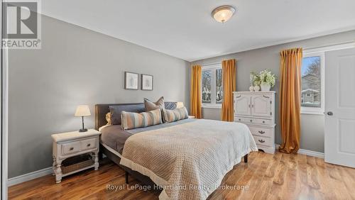 180 Toronto Boulevard, Huron East (Vanastra), ON - Indoor Photo Showing Bedroom
