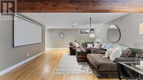 180 Toronto Boulevard, Huron East (Vanastra), ON - Indoor Photo Showing Living Room