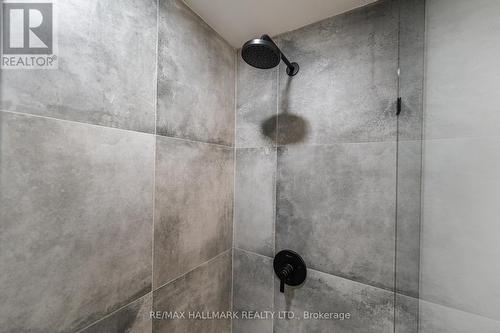 Bsmnt - 700 Adelaide Street W, Toronto, ON - Indoor Photo Showing Bathroom