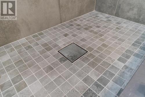 Bsmnt - 700 Adelaide Street W, Toronto, ON - Indoor