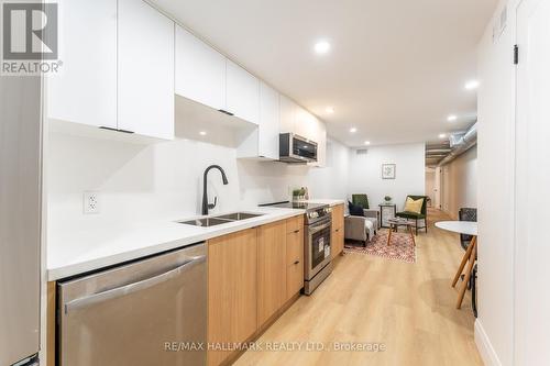 Bsmnt - 700 Adelaide Street W, Toronto, ON - Indoor Photo Showing Kitchen With Double Sink With Upgraded Kitchen