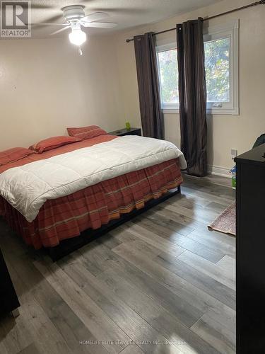 43 Bellwood Drive, Whitby, ON - Indoor Photo Showing Bedroom
