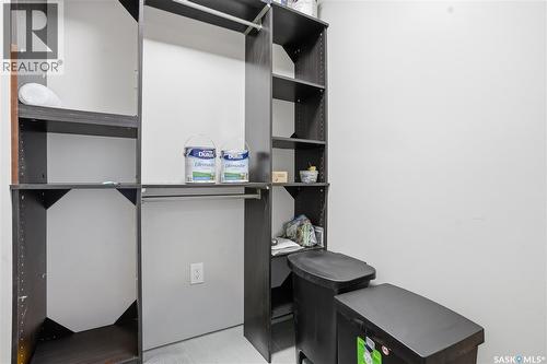 309 3410 Park Street, Regina, SK - Indoor
