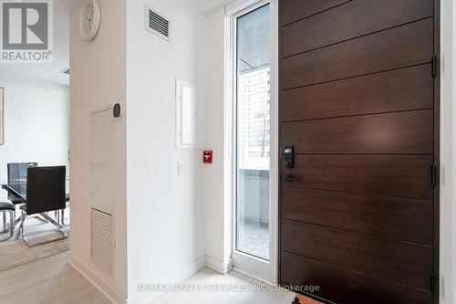 415 Webb Drive, Mississauga, ON - Indoor Photo Showing Other Room