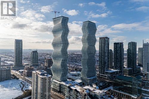 415 Webb Drive, Mississauga, ON - Outdoor With Facade