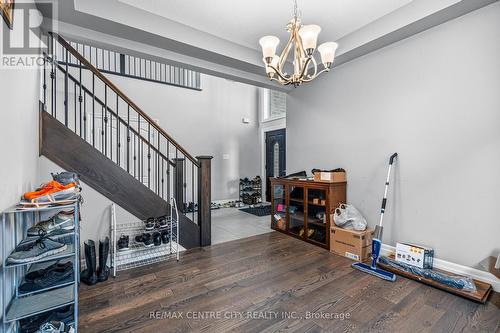 1999 Maddex Way, London North (North B), ON - Indoor Photo Showing Other Room