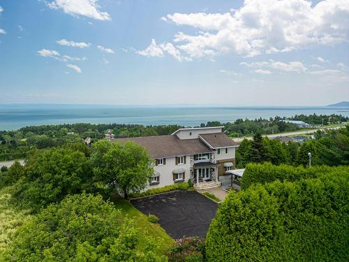 10 Rue des Cèdres  La Malbaie, QC G5A 2R7