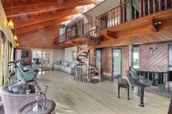 Salon - 