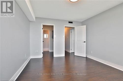 1001 - 1359 White Oaks Boulevard, Oakville, ON - Indoor Photo Showing Other Room