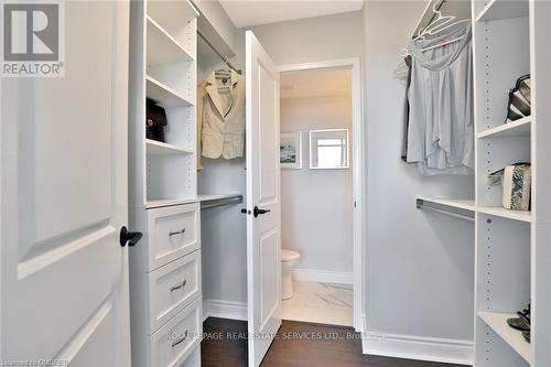 1001 - 1359 White Oaks Boulevard, Oakville, ON - Indoor