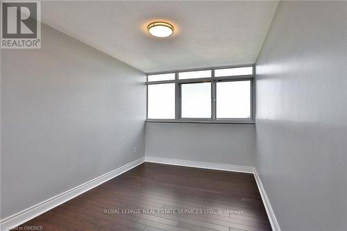 1001 - 1359 White Oaks Boulevard, Oakville, ON - Indoor Photo Showing Other Room