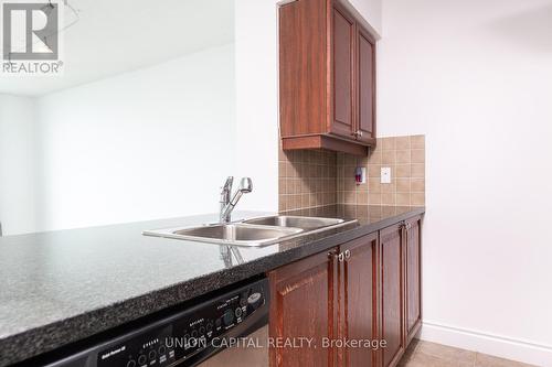 2509 - 15 Greenview Avenue, Toronto, ON - Indoor Photo Showing Kitchen With Double Sink