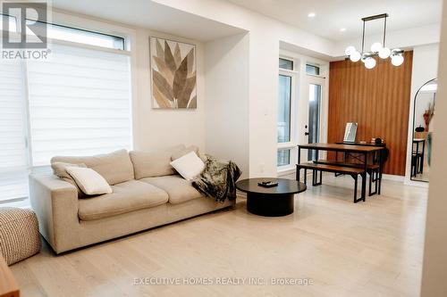 51 - 402 Salem Road, Ajax, ON - Indoor