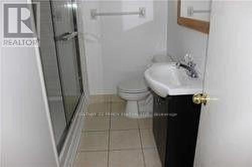 41 Moraine Hill Bsmt. Drive, Toronto, ON - Indoor Photo Showing Bathroom