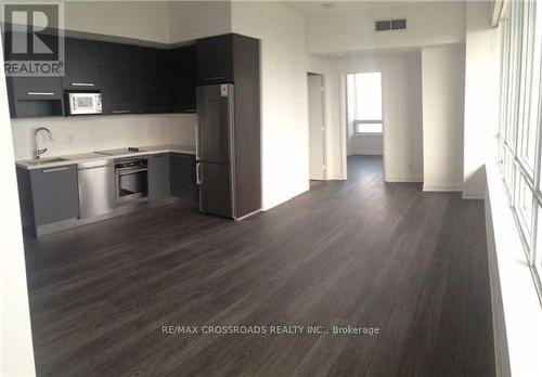 1210 - 36 Park Lawn Road, Toronto, ON - Indoor Photo Showing Kitchen