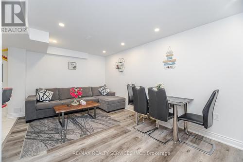 17 Averill Road, Brampton, ON - Indoor Photo Showing Living Room
