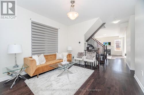 17 Averill Road, Brampton, ON - Indoor Photo Showing Living Room