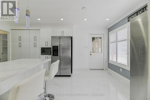 29 Leneck Avenue, Brampton, ON - Indoor