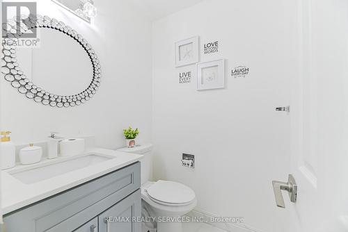 29 Leneck Avenue, Brampton, ON - Indoor Photo Showing Bathroom