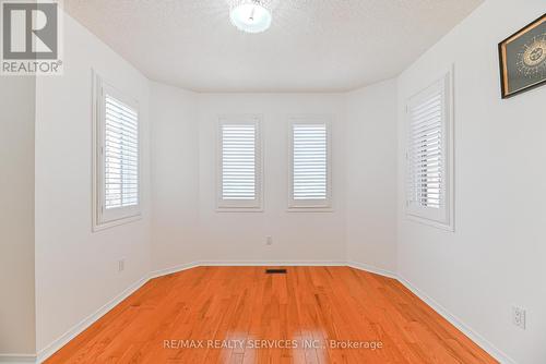 29 Leneck Avenue, Brampton, ON - Indoor Photo Showing Other Room
