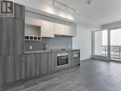 Kitchen - Vacant - 3708 - 898 Portage Parkway, Vaughan, ON - Indoor Photo Showing Kitchen