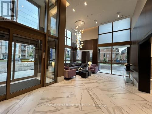 340 - 2343 Khalsa Gate, Oakville, ON - Indoor Photo Showing Other Room