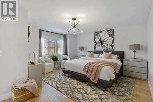 4269 Vivaldi Road, Burlington, ON - Indoor Photo Showing Bedroom