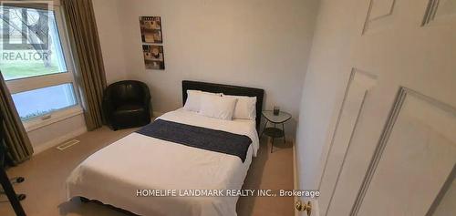 5468 Appleby Line, Burlington, ON - Indoor Photo Showing Bedroom