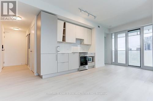 2103 - 3900 Confederation Parkway, Mississauga, ON - Indoor