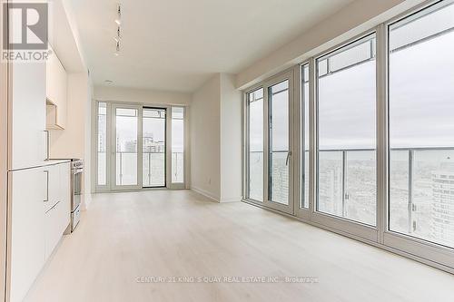 2103 - 3900 Confederation Parkway, Mississauga, ON - Indoor Photo Showing Other Room