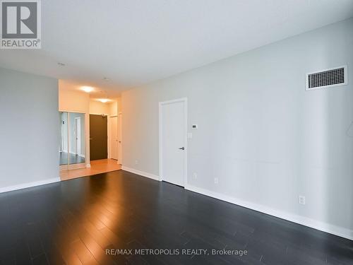 1004 - 4070 Confederation Parkway, Mississauga, ON - Indoor Photo Showing Other Room