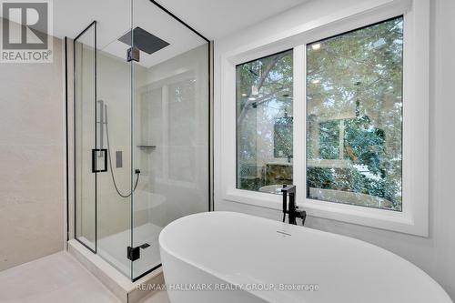 481 Wentworth Avenue, Ottawa, ON - Indoor Photo Showing Bathroom