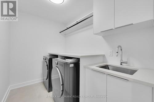 481 Wentworth Avenue, Ottawa, ON - Indoor Photo Showing Laundry Room