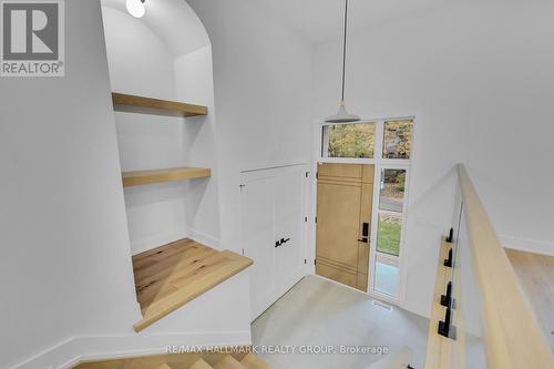 481 Wentworth Avenue, Ottawa, ON - Indoor