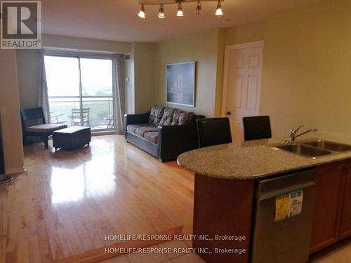 Lph8 - 1720 Eglinton Avenue E, Toronto, ON - Indoor