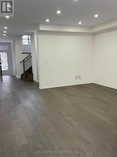 Upper - 488 Parent Place, Milton, ON 