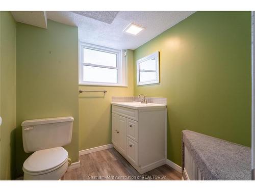 15 Detroit Drive, Chatham, ON 