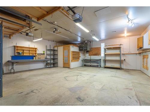 15 Detroit Drive, Chatham, ON 