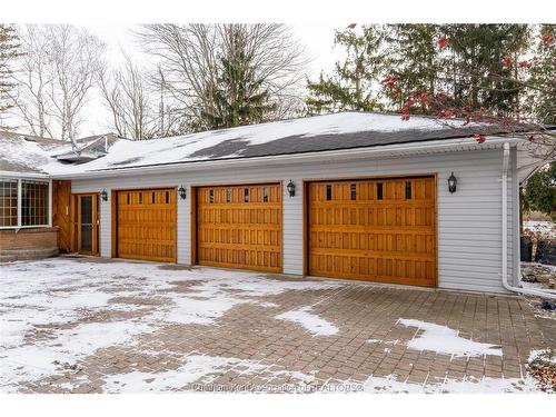15 Detroit Drive, Chatham, ON 