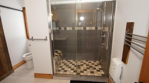 Salle de bains - 305 Rue Laforest, Saint-Alphonse-Rodriguez, QC - Indoor Photo Showing Bathroom