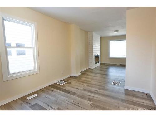 15 Lockhart Ave, Moncton, NB 