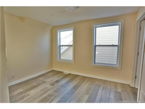 15 Lockhart Ave, Moncton, NB 